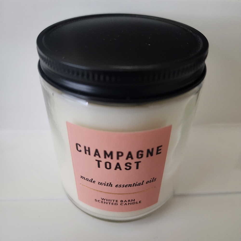 Bath & Body Works Scented Candle